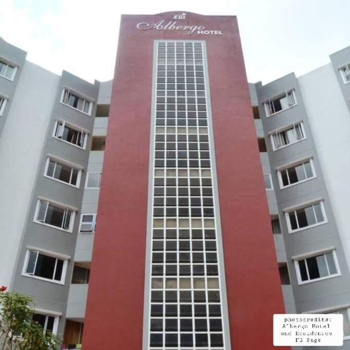 Victorian Condo With Free Parking At Albergo Hotelバギオ エクステリア 写真